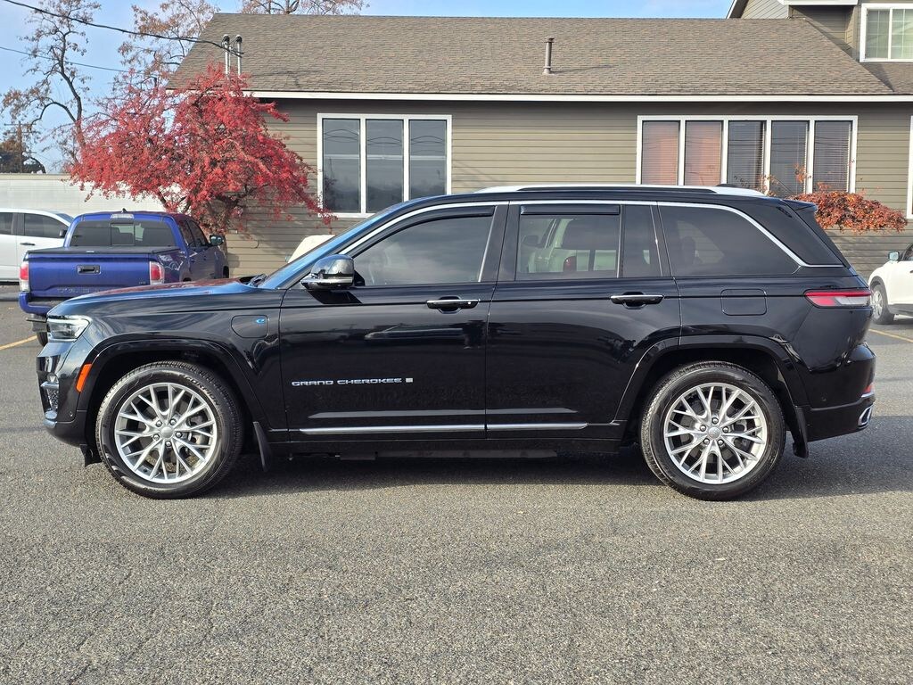 Used 2022 Jeep Grand Cherokee 4xe Summit SUV