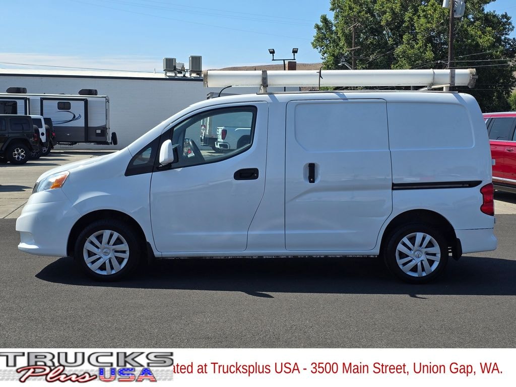 Used 2018 Nissan NV200 SV Van Compact Cargo Van