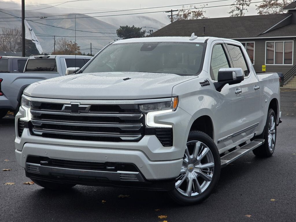 Used 2024 Chevrolet Silverado 1500 High Country Truck Crew Cab