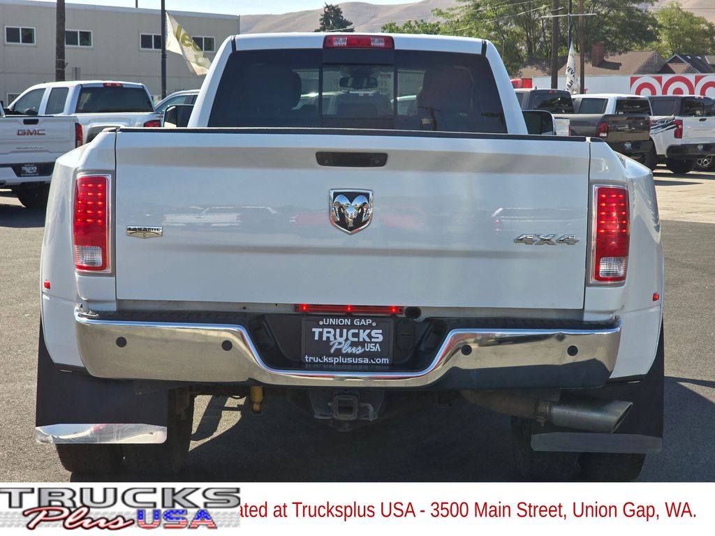 2015 Ram 3500 Laramie photo 4