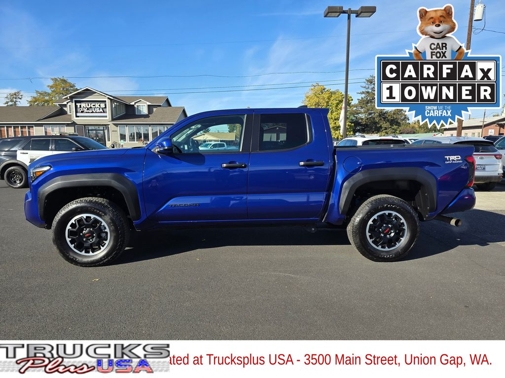 2025 Toyota Tacoma TRD photo 2