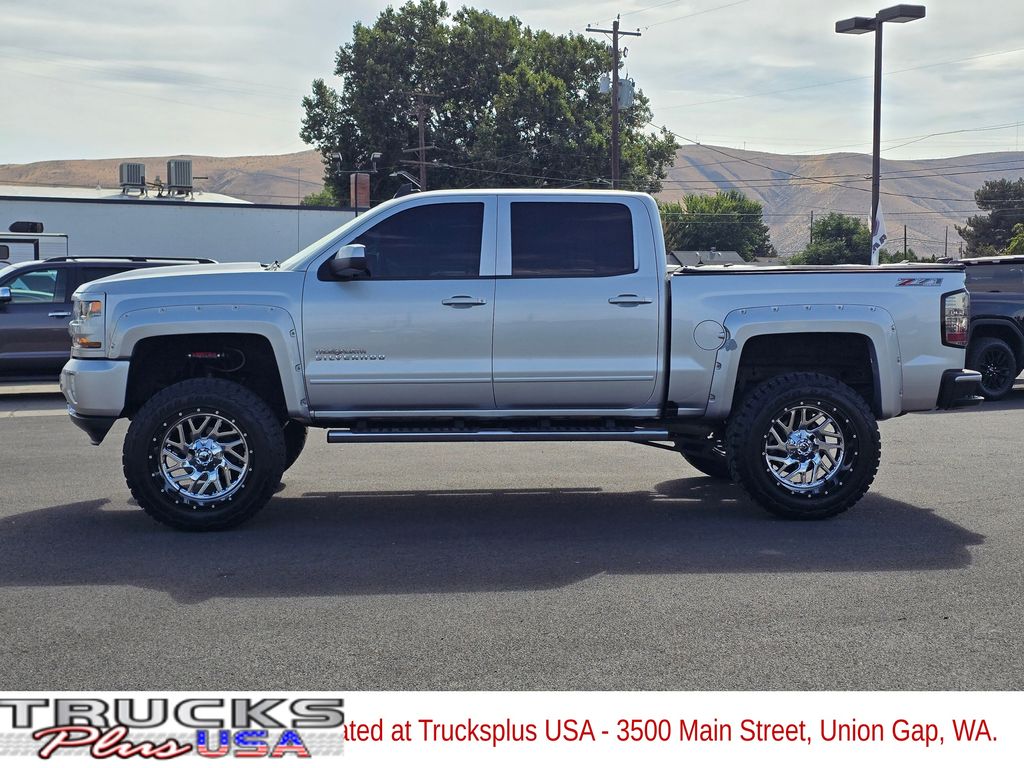 2017 Chevrolet Silverado 1500 photo 2
