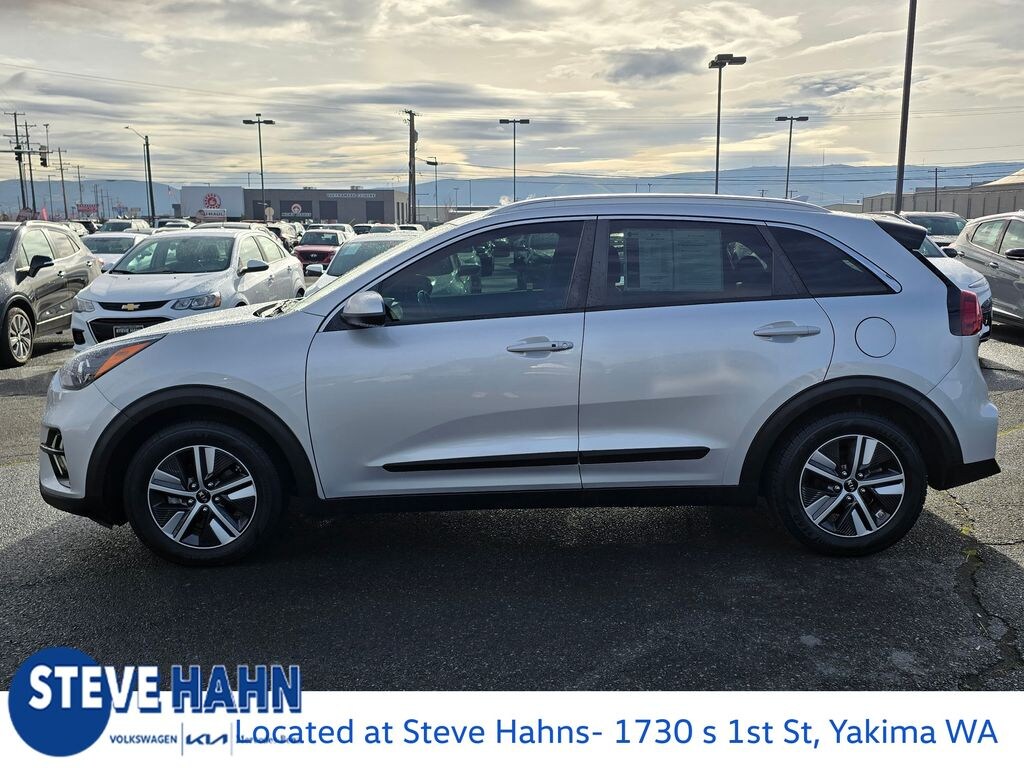 Used 2020 Kia Niro LXS SUV