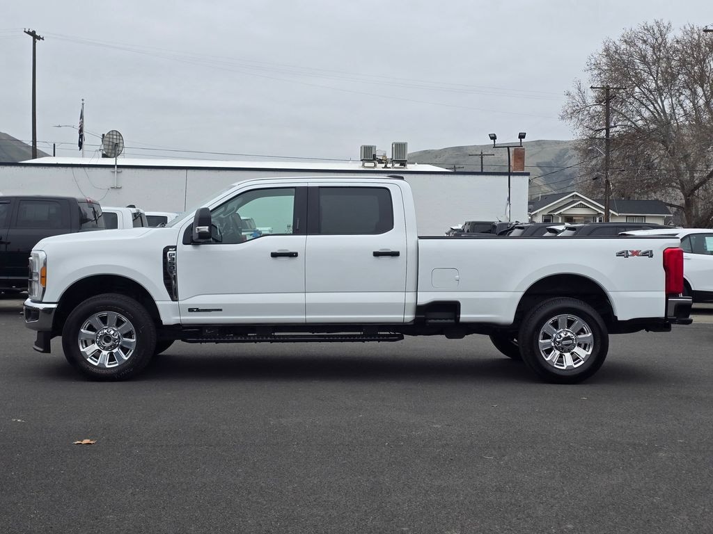 Used 2023 Ford F-350 Truck Crew Cab