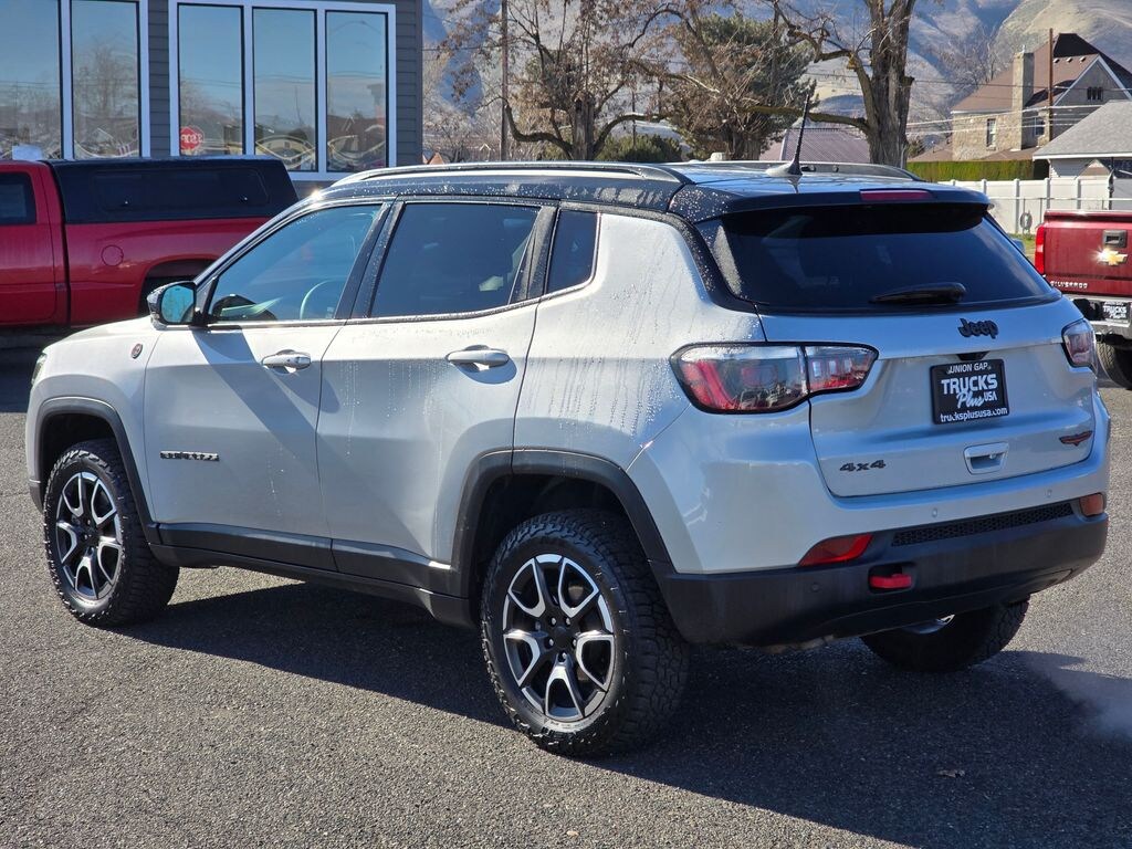 Used 2024 Jeep Compass Trailhawk SUV