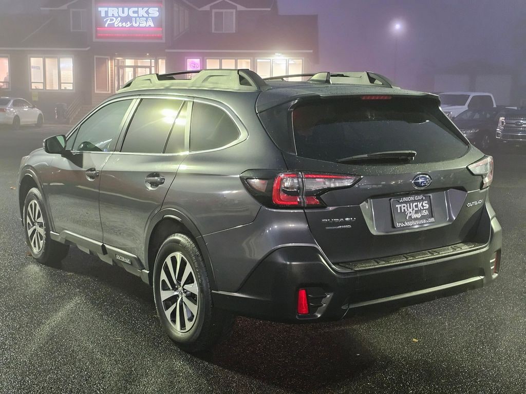 Used 2020 Subaru Outback Premium SUV