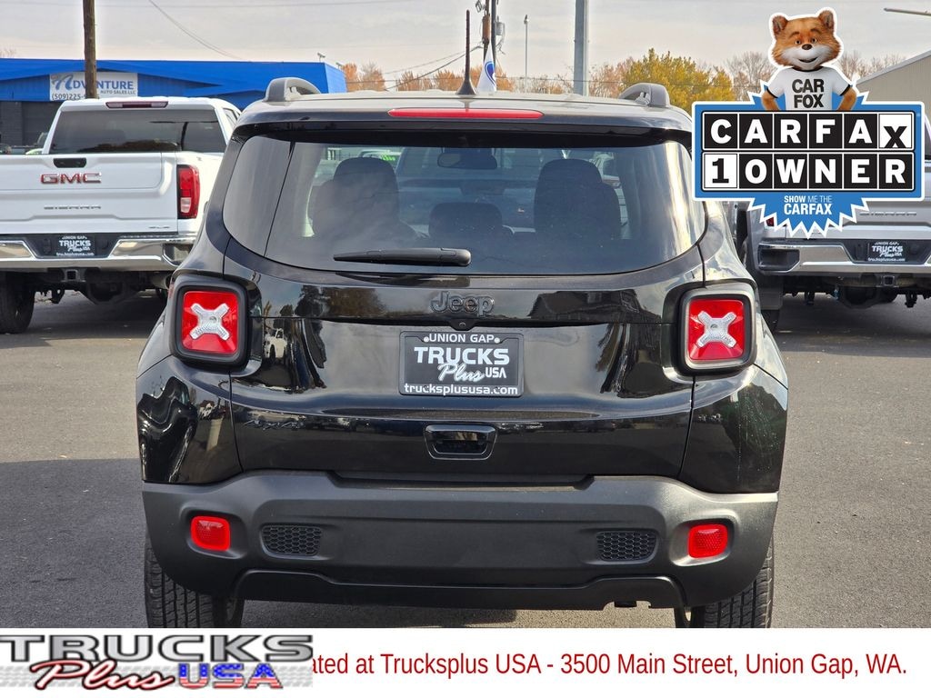 Used 2023 Jeep Renegade Latitude SUV
