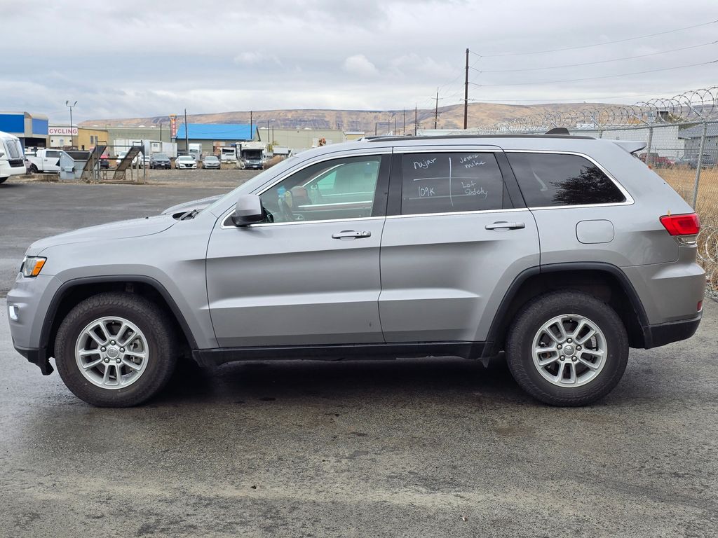 2018 Jeep Grand Cherokee Laredo photo 4