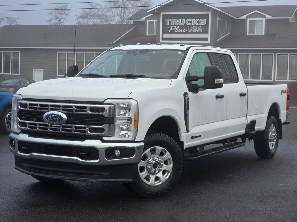 2023 Ford F-350 Super Duty XLT
