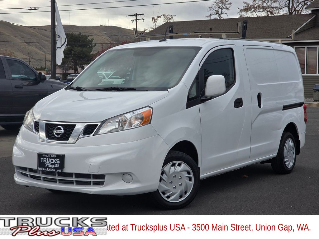 2018 Nissan NV200 SV's photo