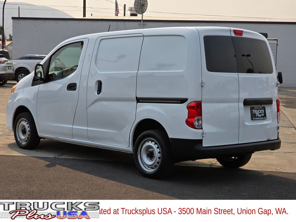 2021 Nissan NV200 S photo 3
