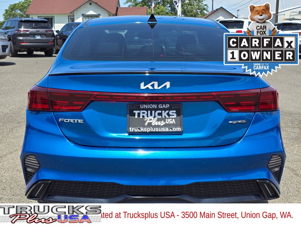 2023 Kia Forte GT-Line photo 4