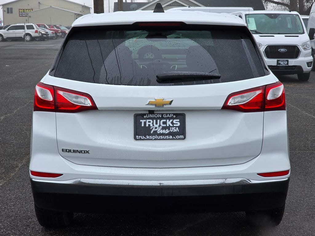 Used 2018 Chevrolet Equinox LS SUV