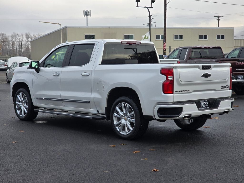 Used 2024 Chevrolet Silverado 1500 High Country Truck Crew Cab