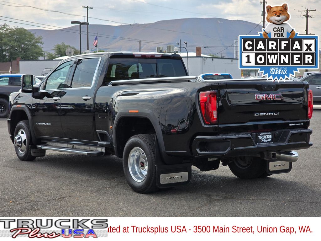 2022 Gmc Sierra 3500 HD Denali photo 3