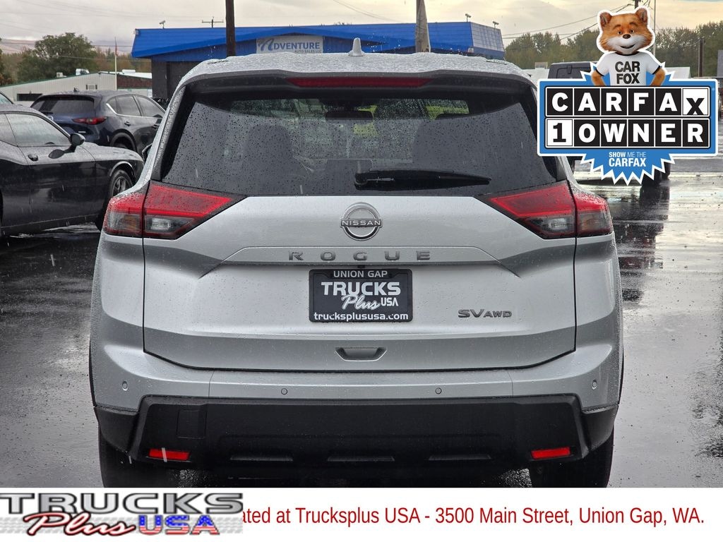 Used 2024 Nissan Rogue SV SUV