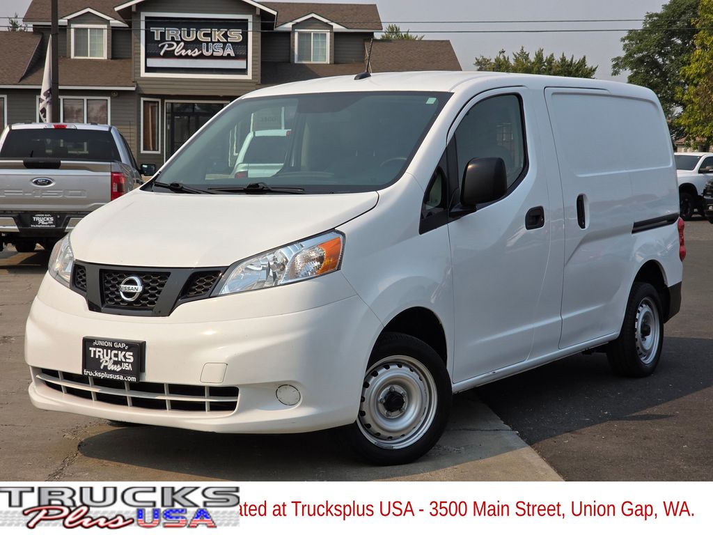 2021 Nissan NV200 S