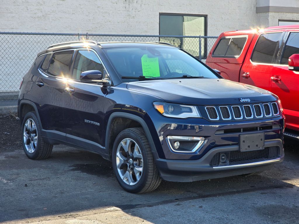 2018 Jeep Compass Limited's photo