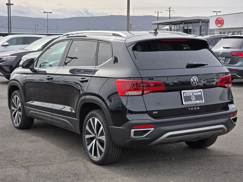 Used 2022 Volkswagen Taos 1.5T SE SUV