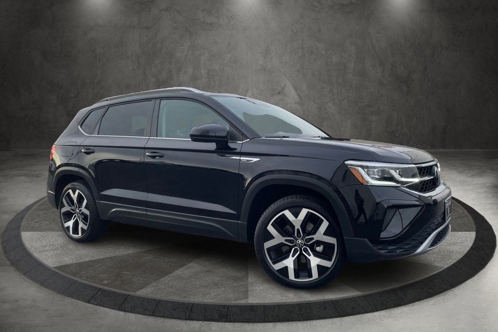 2022 Volkswagen Taos SEL