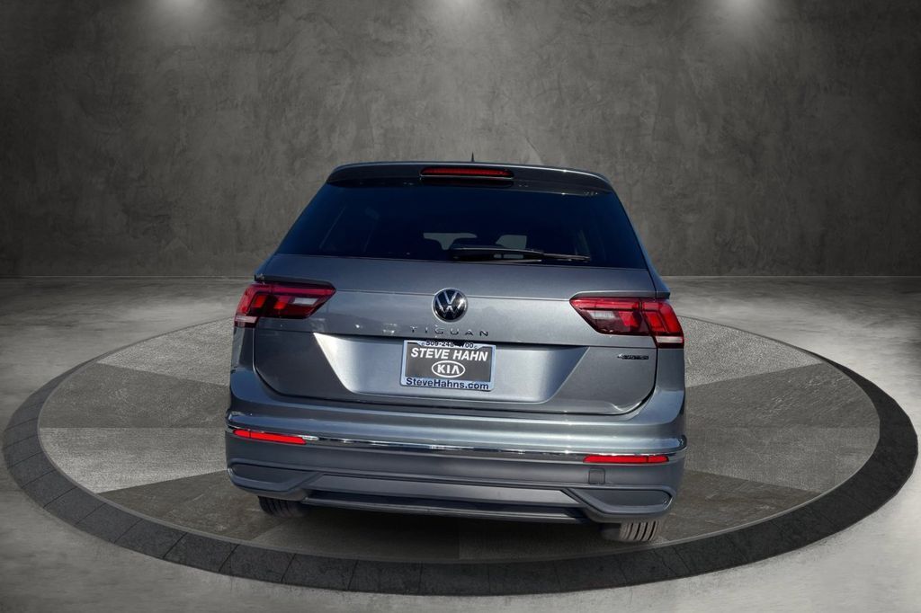 2024 Volkswagen Tiguan S photo 4