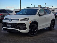 2026 Volkswagen Tiguan 2.0T SE R-Line Black SUV