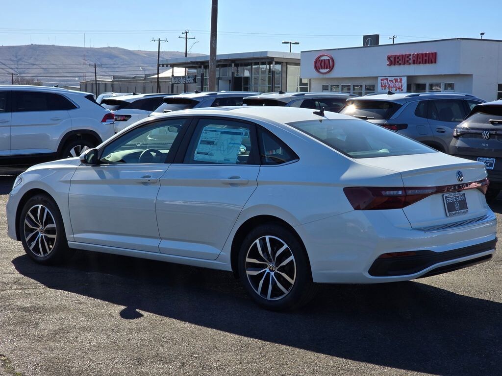 New 2026 Volkswagen Jetta 1.5T SE Sedan