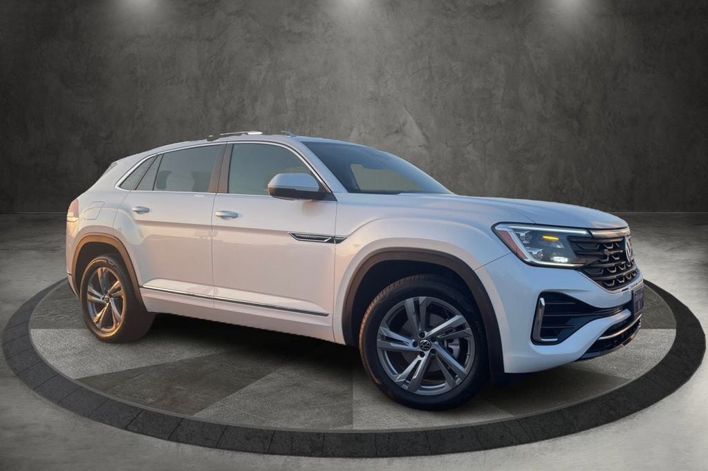 2024 Volkswagen Atlas Cross Sport SUV 