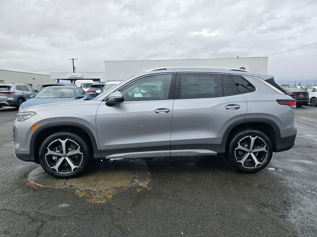 New 2025 Volkswagen Tiguan 2.0T SE SUV