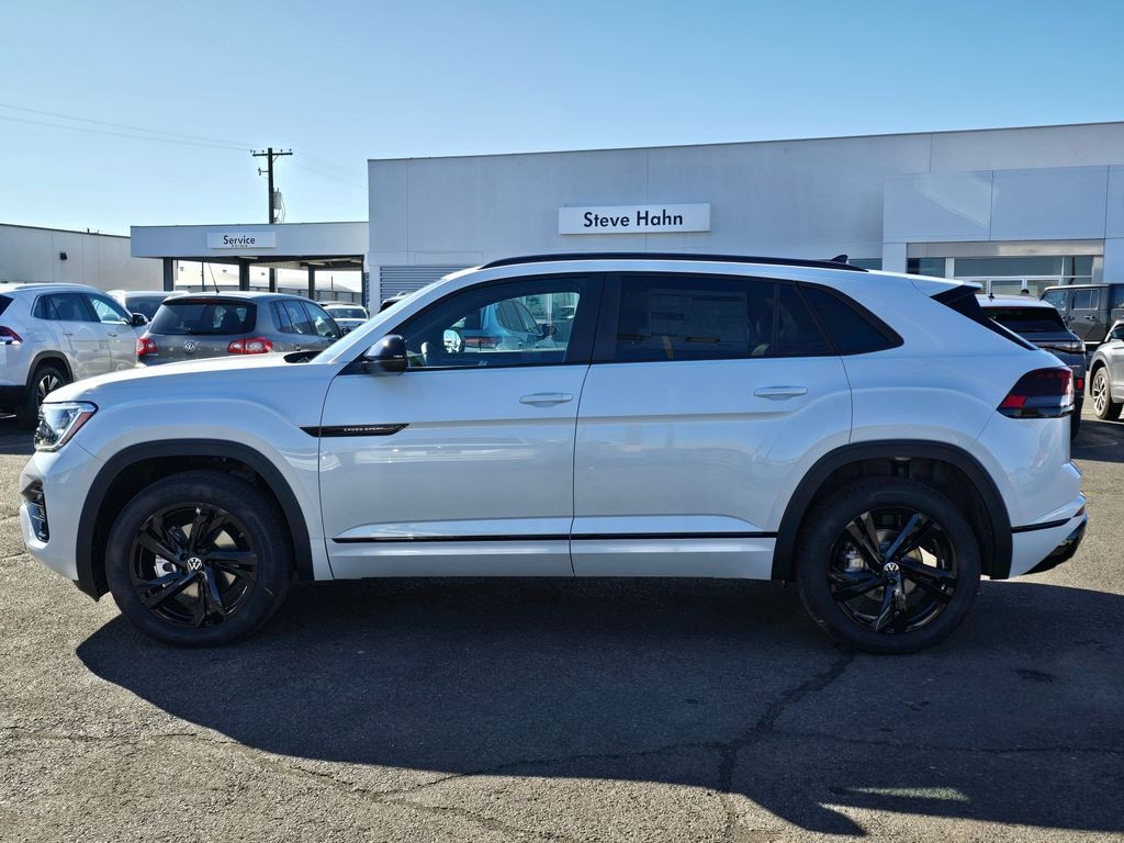 New 2026 Volkswagen Atlas Cross Sport 2.0T SEL R-Line Black SUV