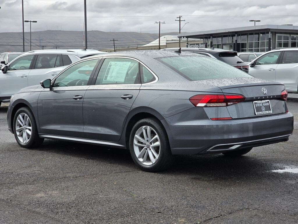 Used 2020 Volkswagen Passat 2.0T SE Sedan