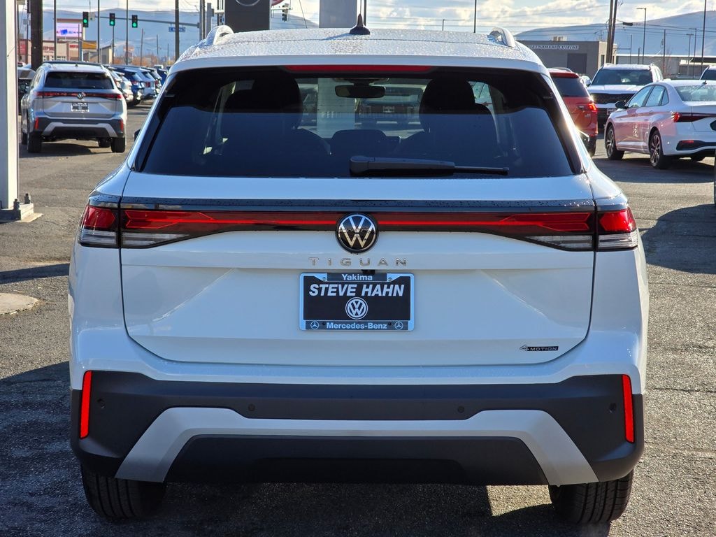 New 2025 Volkswagen Tiguan 2.0T S SUV