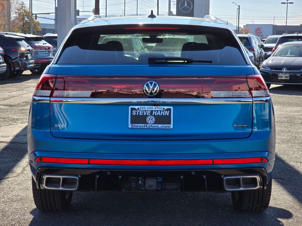 New 2024 Volkswagen Atlas Cross Sport 2.0T SEL R-Line SUV