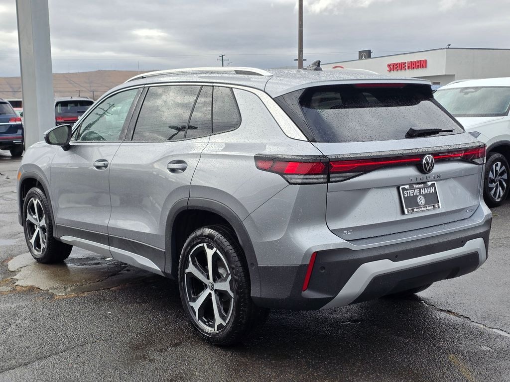 New 2025 Volkswagen Tiguan 2.0T SE SUV