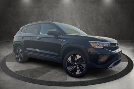 2024 Volkswagen Taos 1.5T SE SUV