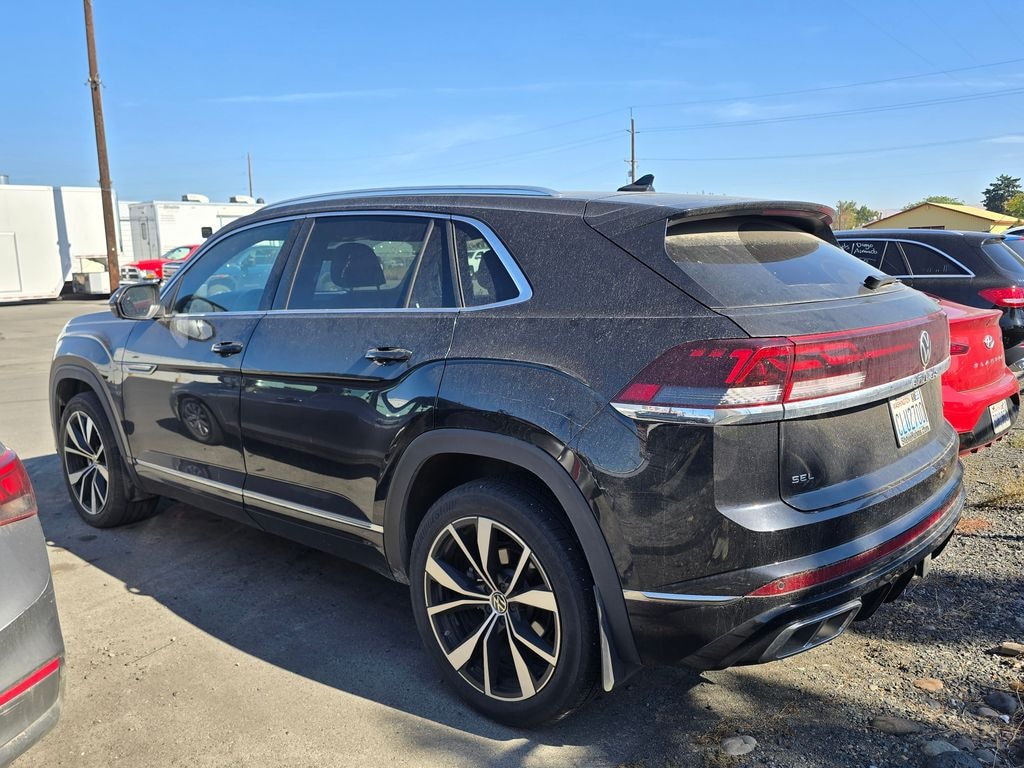 Used 2024 Volkswagen Atlas Cross Sport 2.0T SEL Premium R-Line SUV