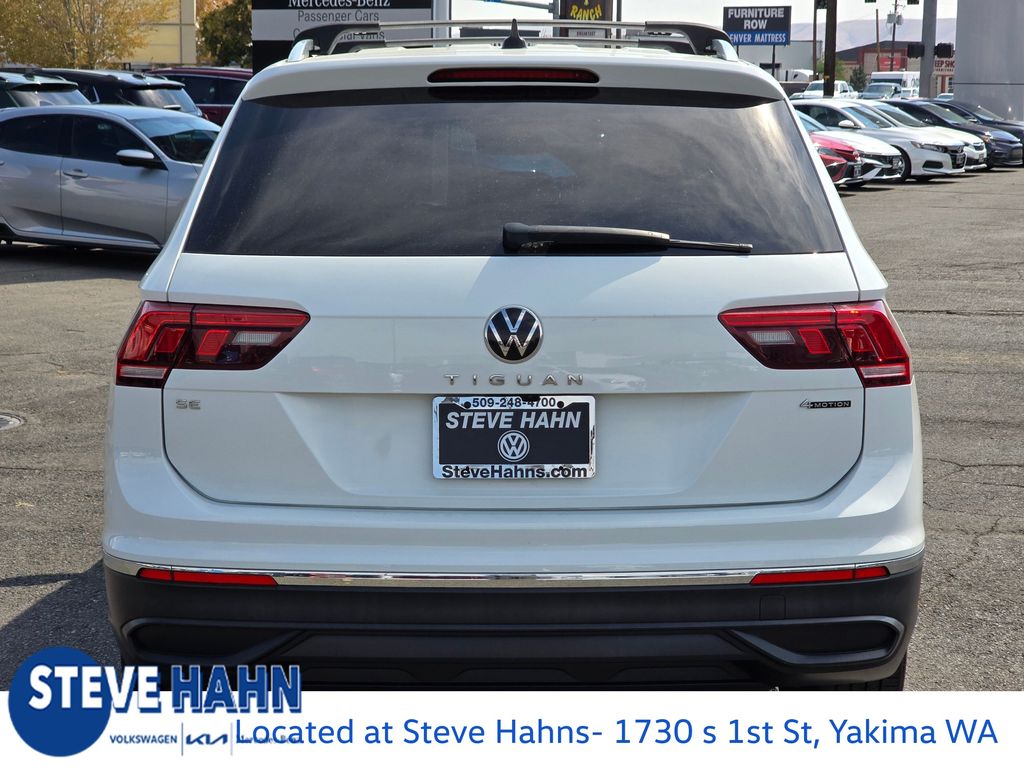 2022 Volkswagen Tiguan SE photo 4