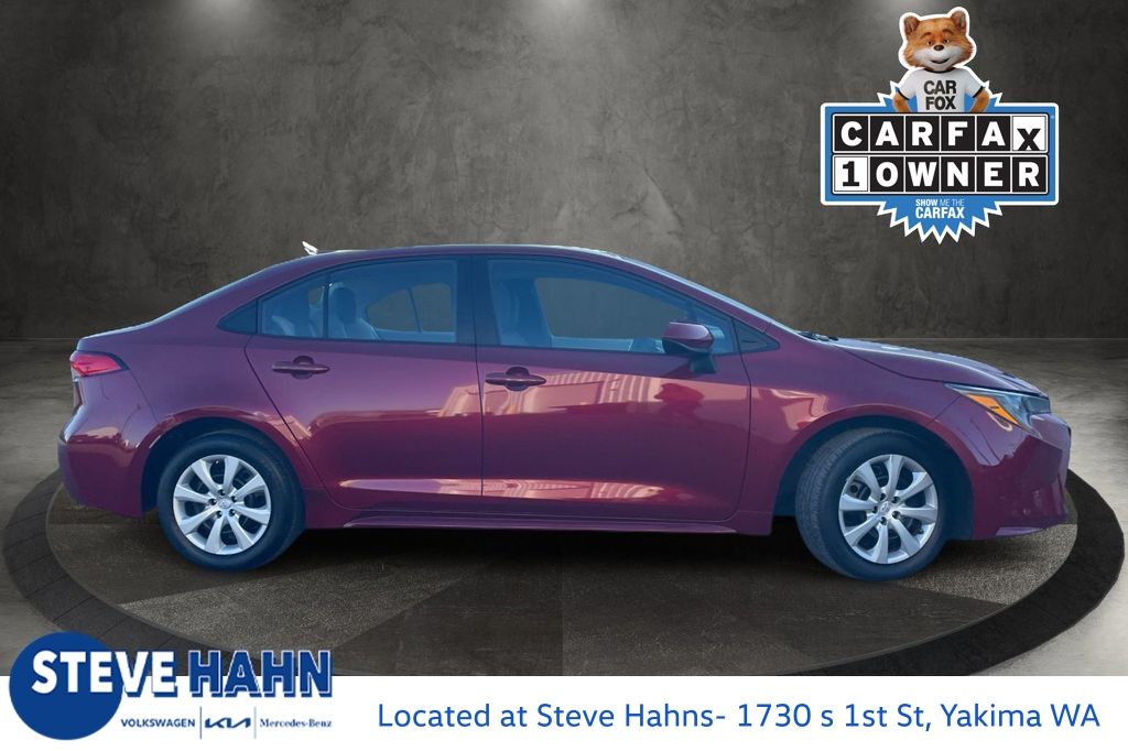Used 2022 Toyota Corolla LE with VIN 5YFEPMAE5NP342317 for sale in Yakima, WA