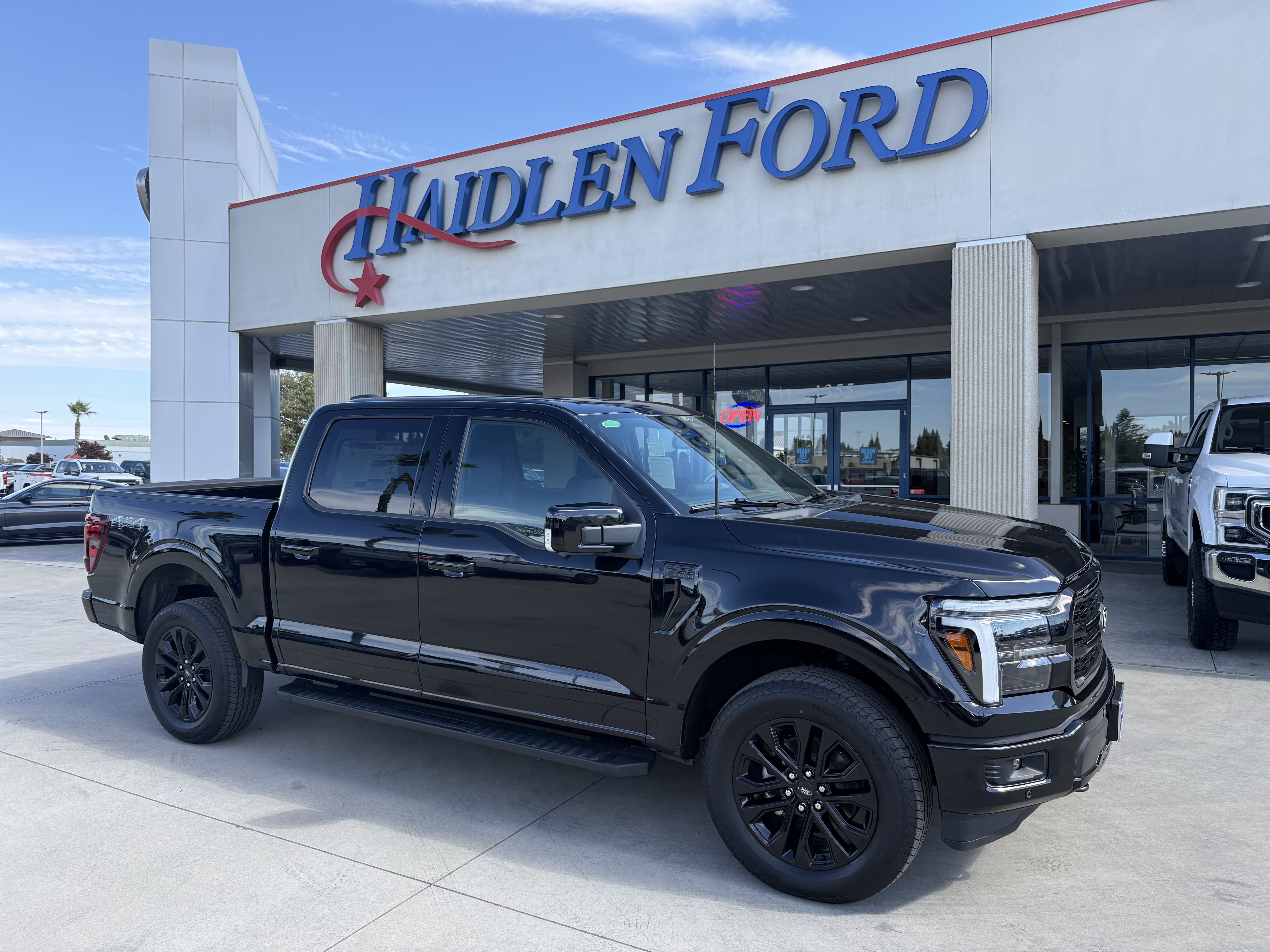 2026 Ford F-150 Lariat TRUCK