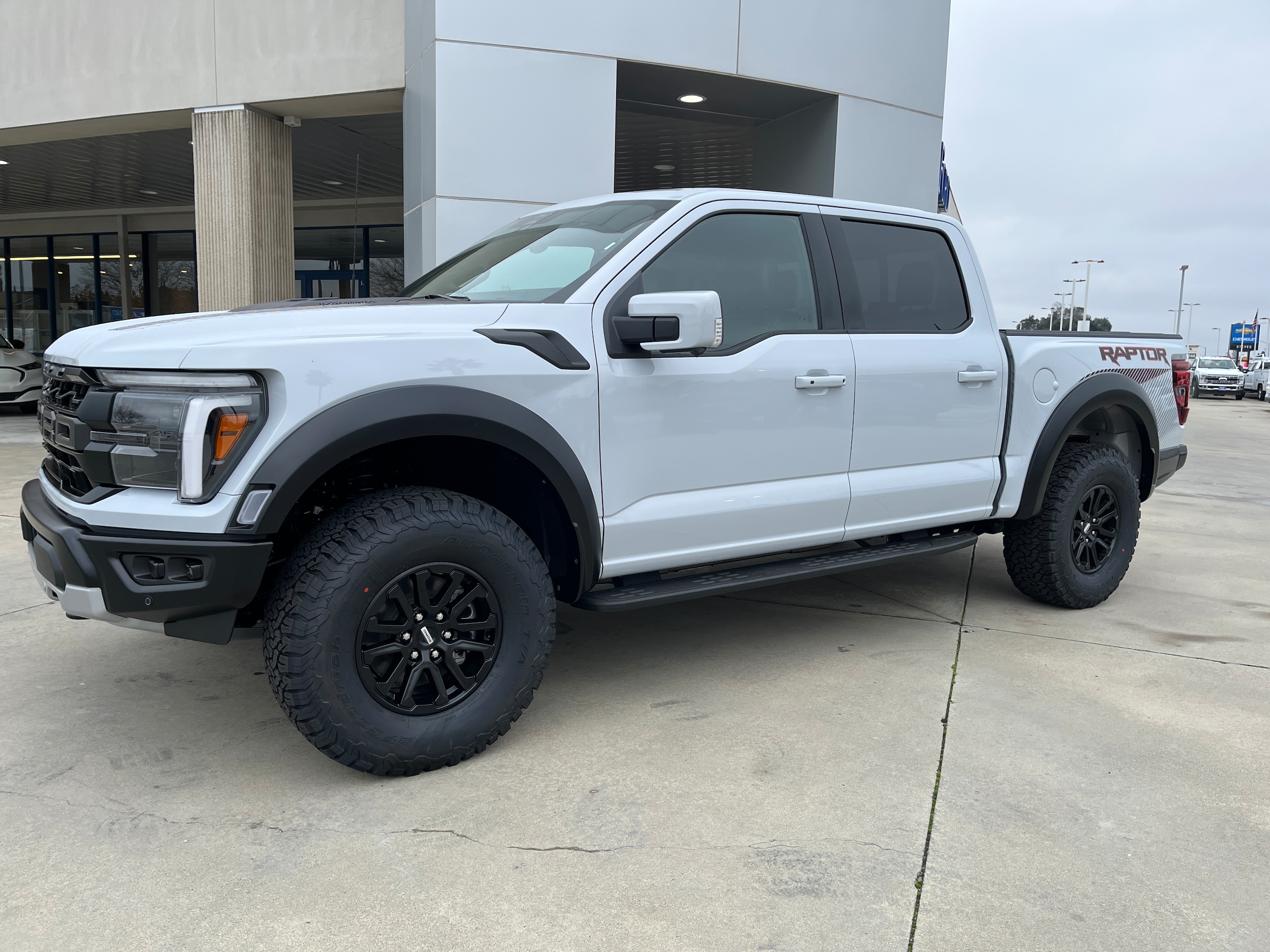 2025 Ford F-150 Raptor's photo