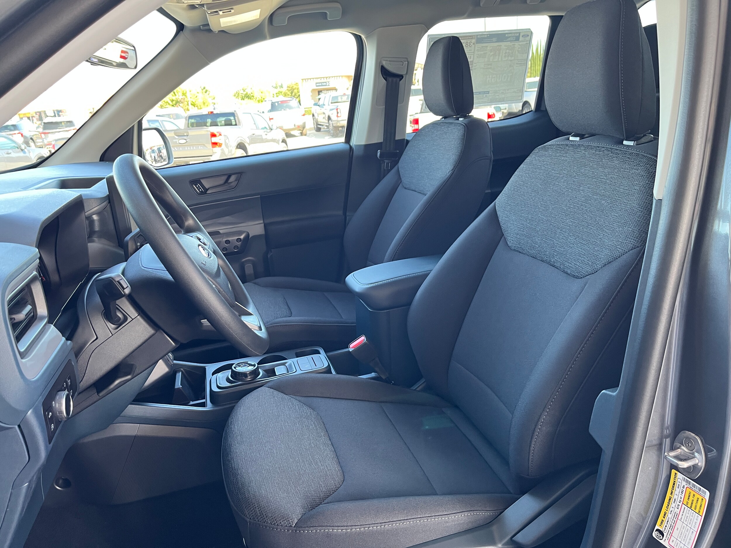 2025 Ford Maverick XL photo 4