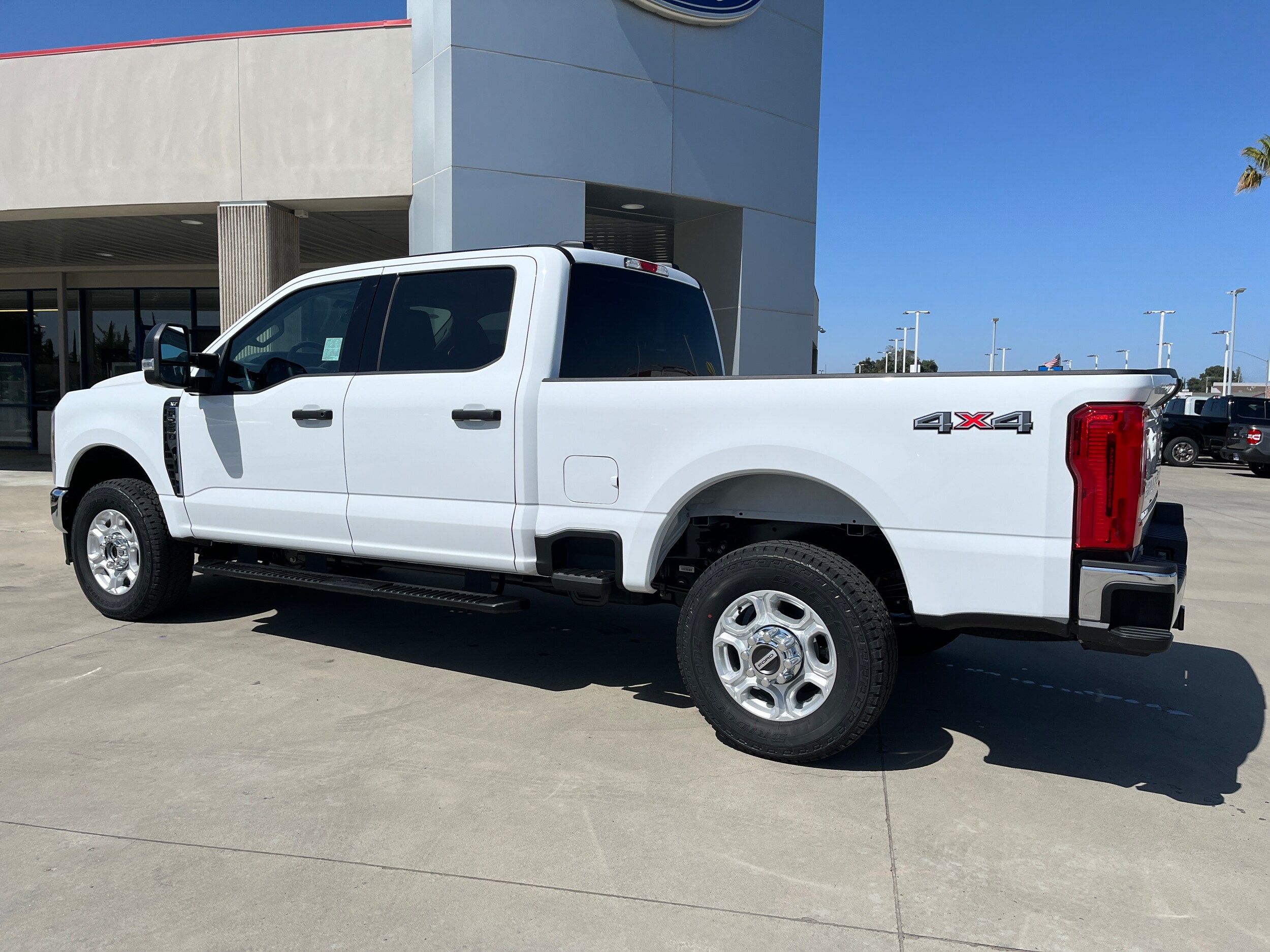 2025 Ford F-250 XLT photo 2