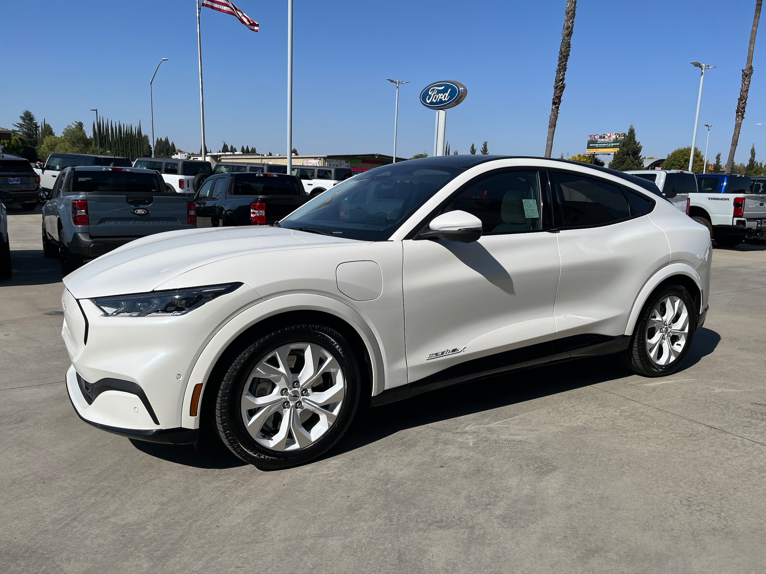 Certified 2022 Ford Mustang Mach-E Premium AWD with VIN 3FMTK3SU2NMA37995 for sale in Oakdale, CA
