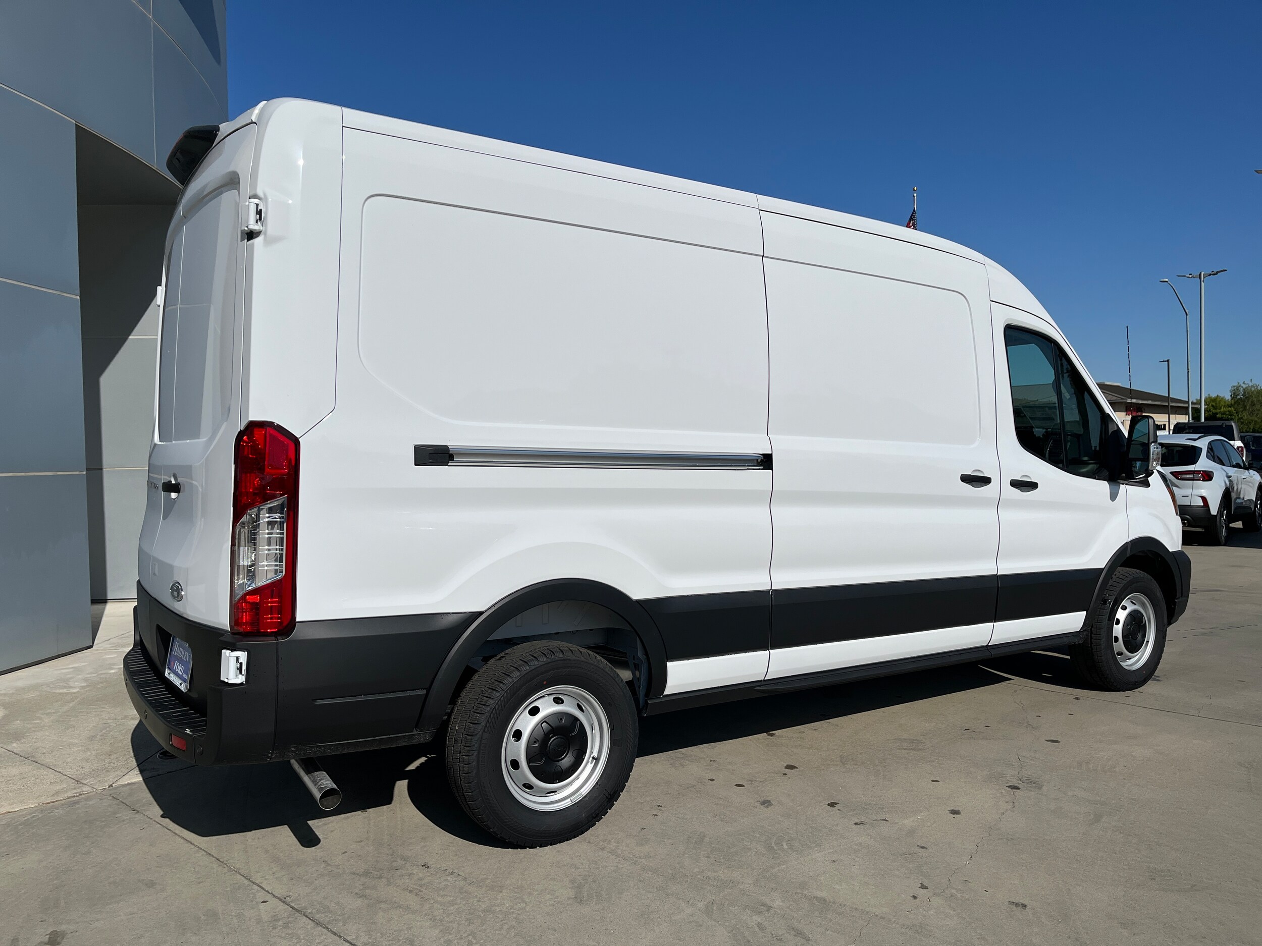 2025 Ford Transit Cargo Van photo 2