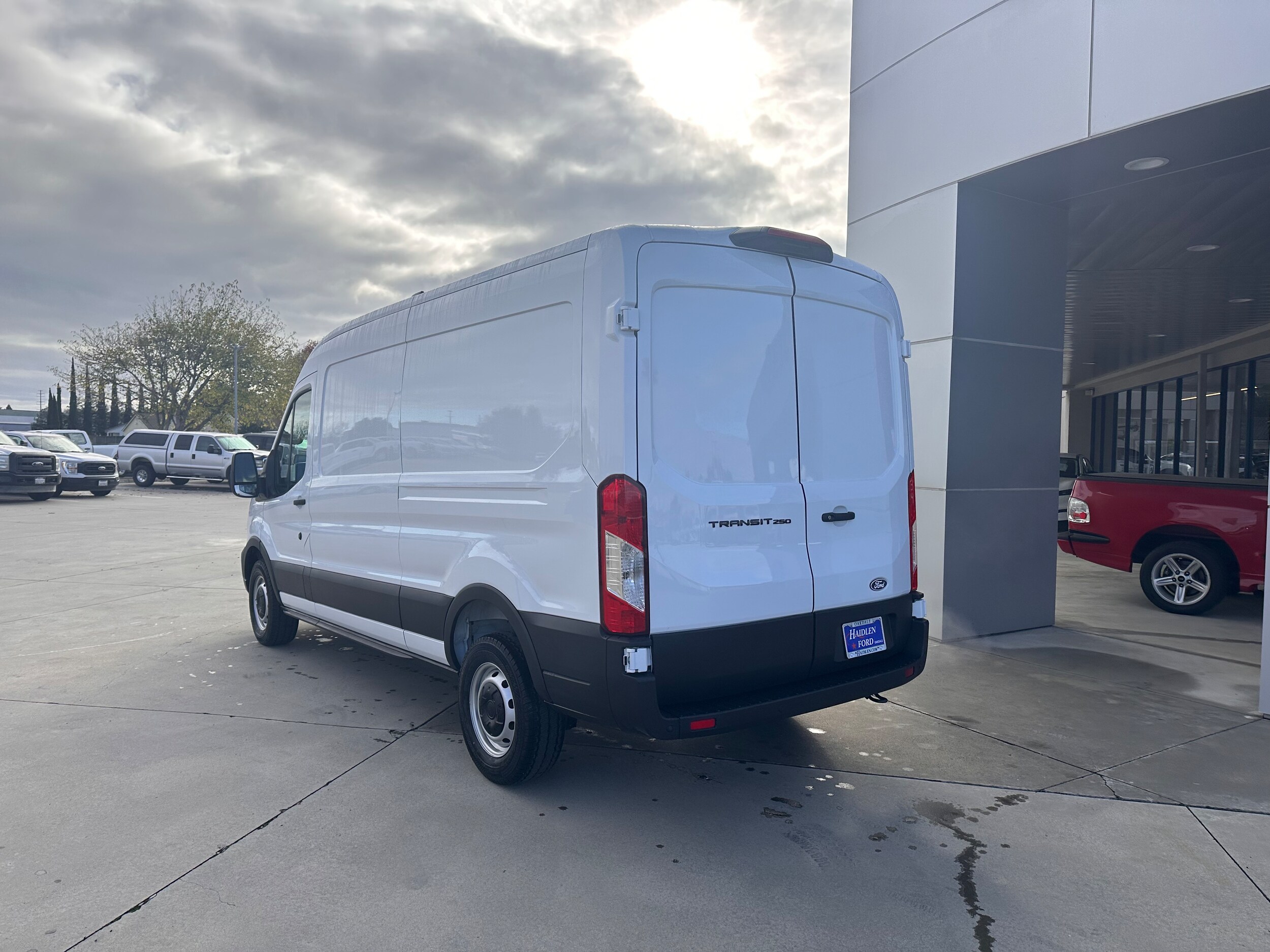 2026 Ford Transit Cargo Van photo 4