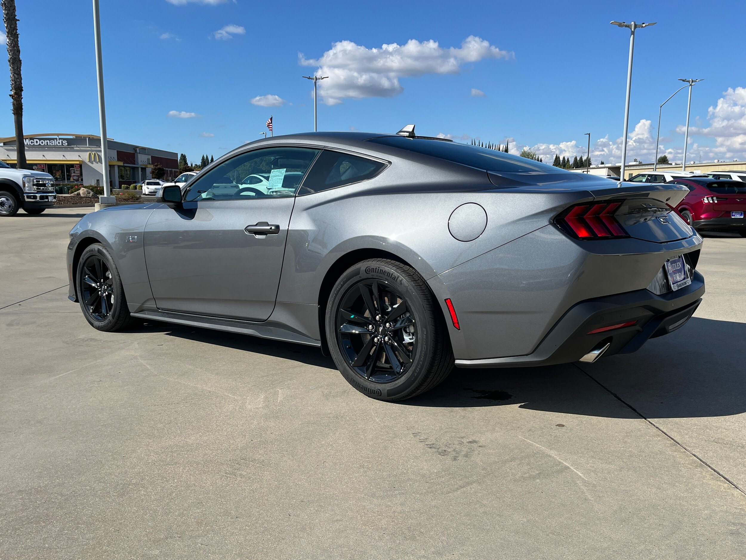 2025 Ford Mustang GT photo 3