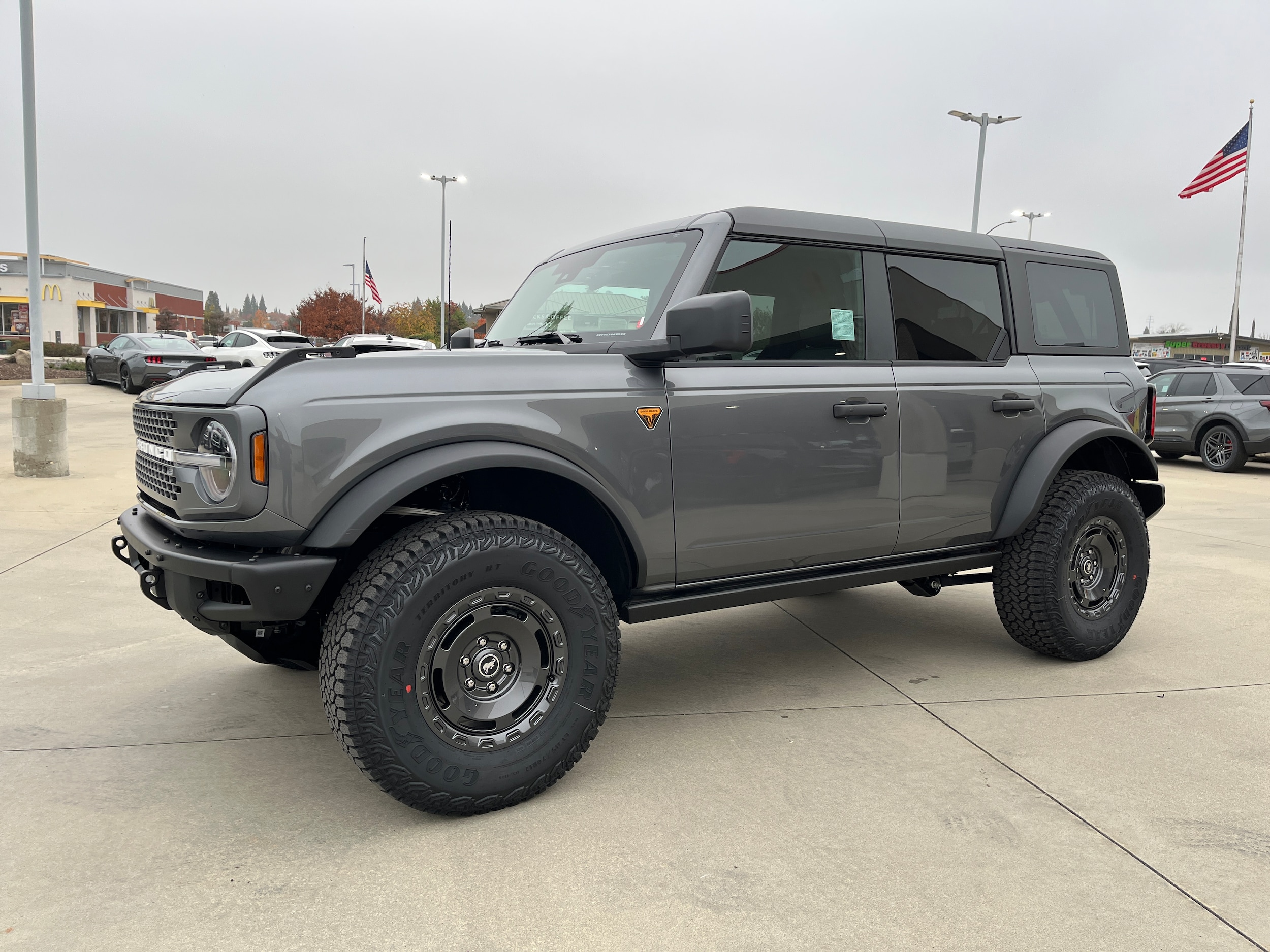 2025 Ford Bronco 4-Door Badlands's photo