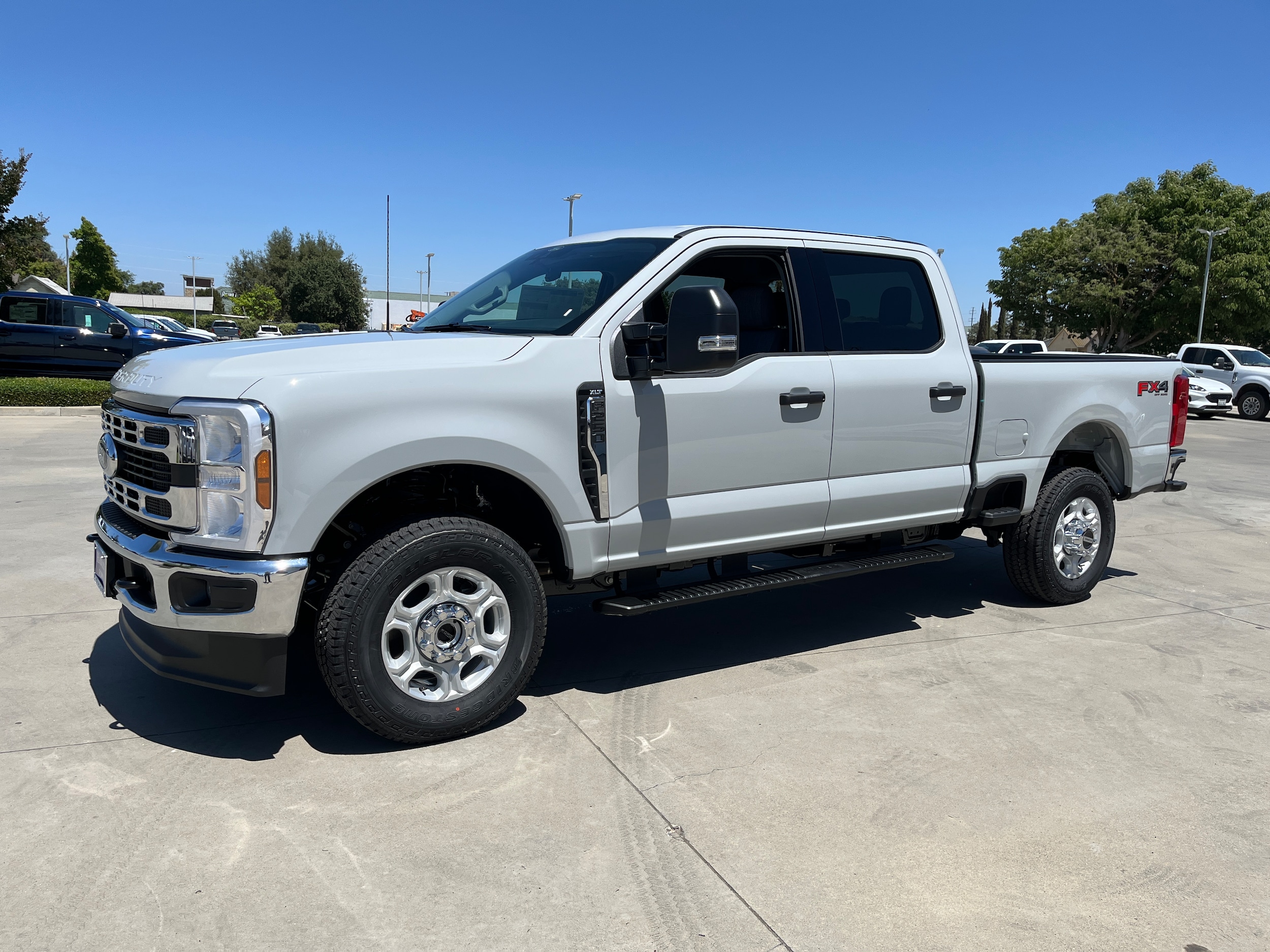 2025 Ford F-250 Super Duty XLT's photo