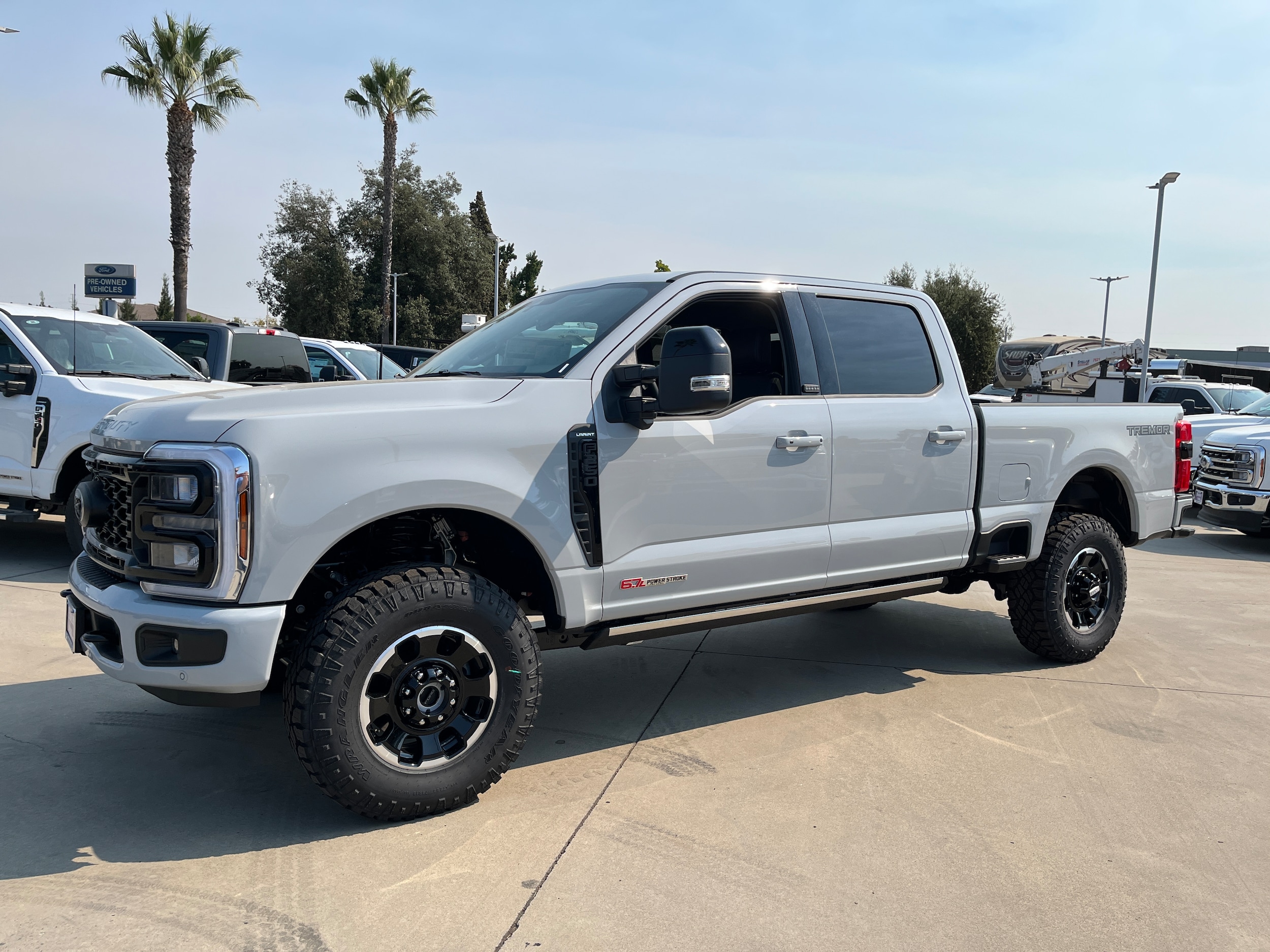 2025 Ford F-250 Super Duty Lariat's photo