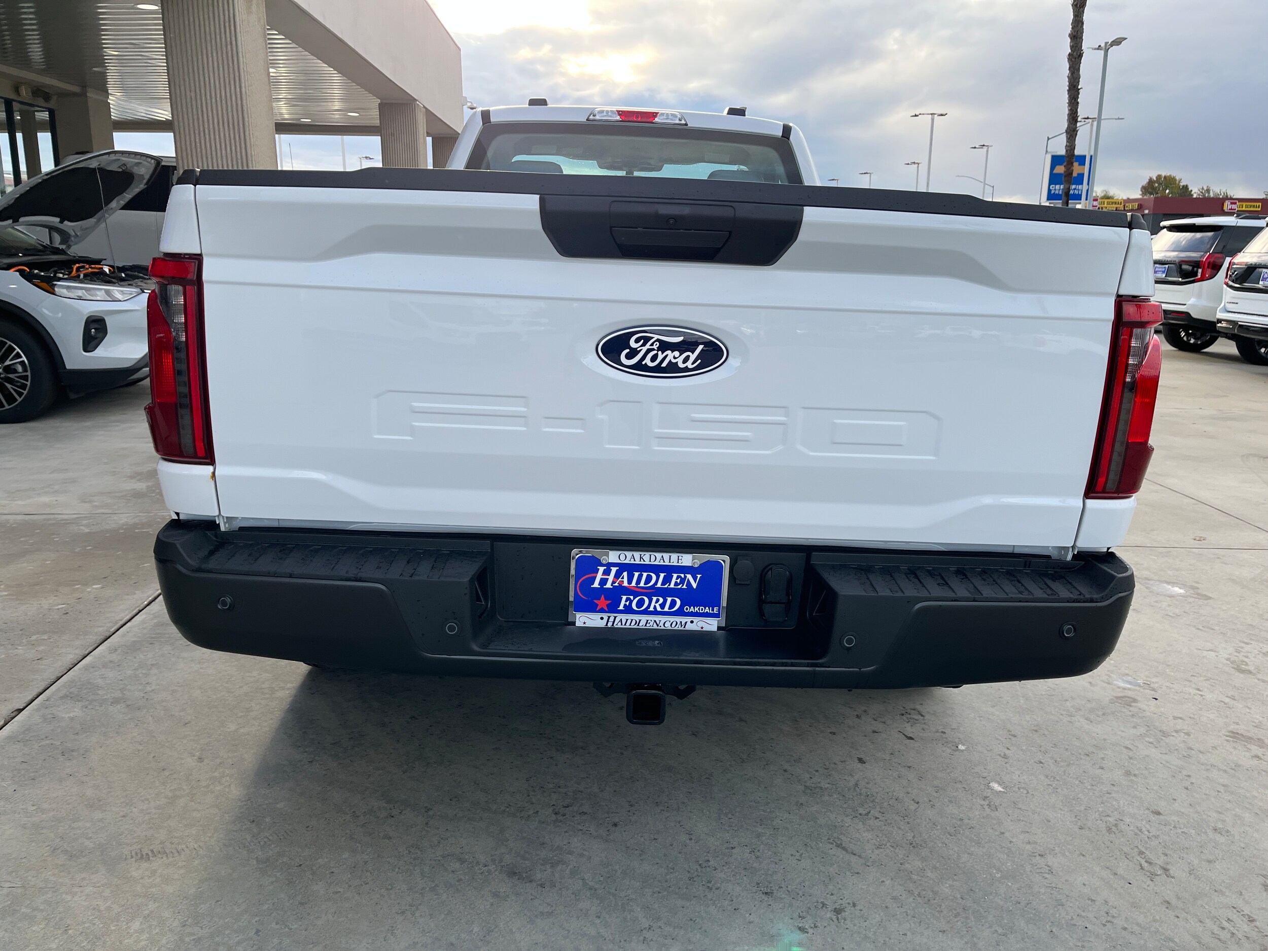 2025 Ford F-150 XL photo 3